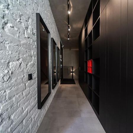 3 Storey Apartment With A Character And A Terrace Riga Exterior photo